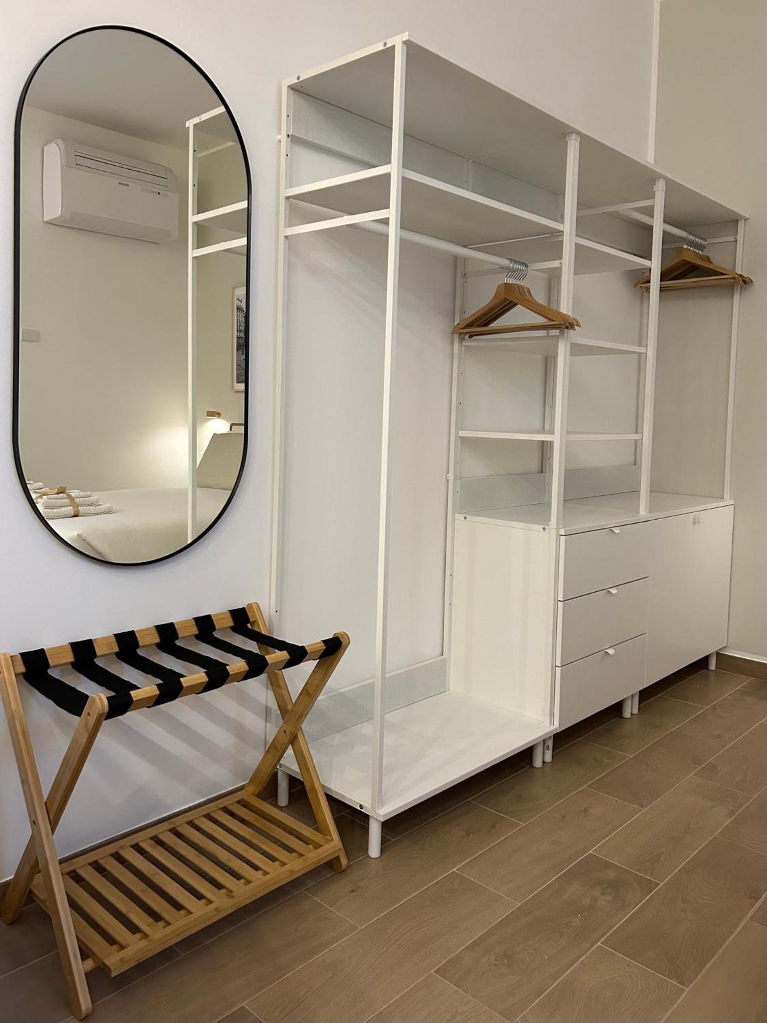 Navigli-Bocconi - Peque Home, Wi-Fi Milánó Kültér fotó